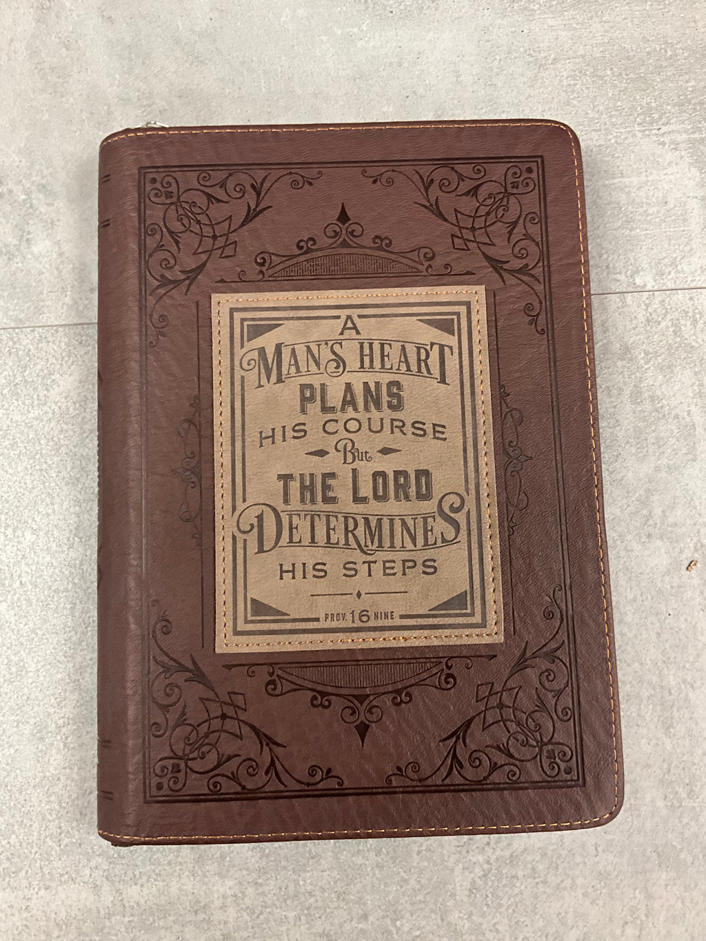 Journal Classic Zip Brown Two-tone A Mans Heart Pro.16:9