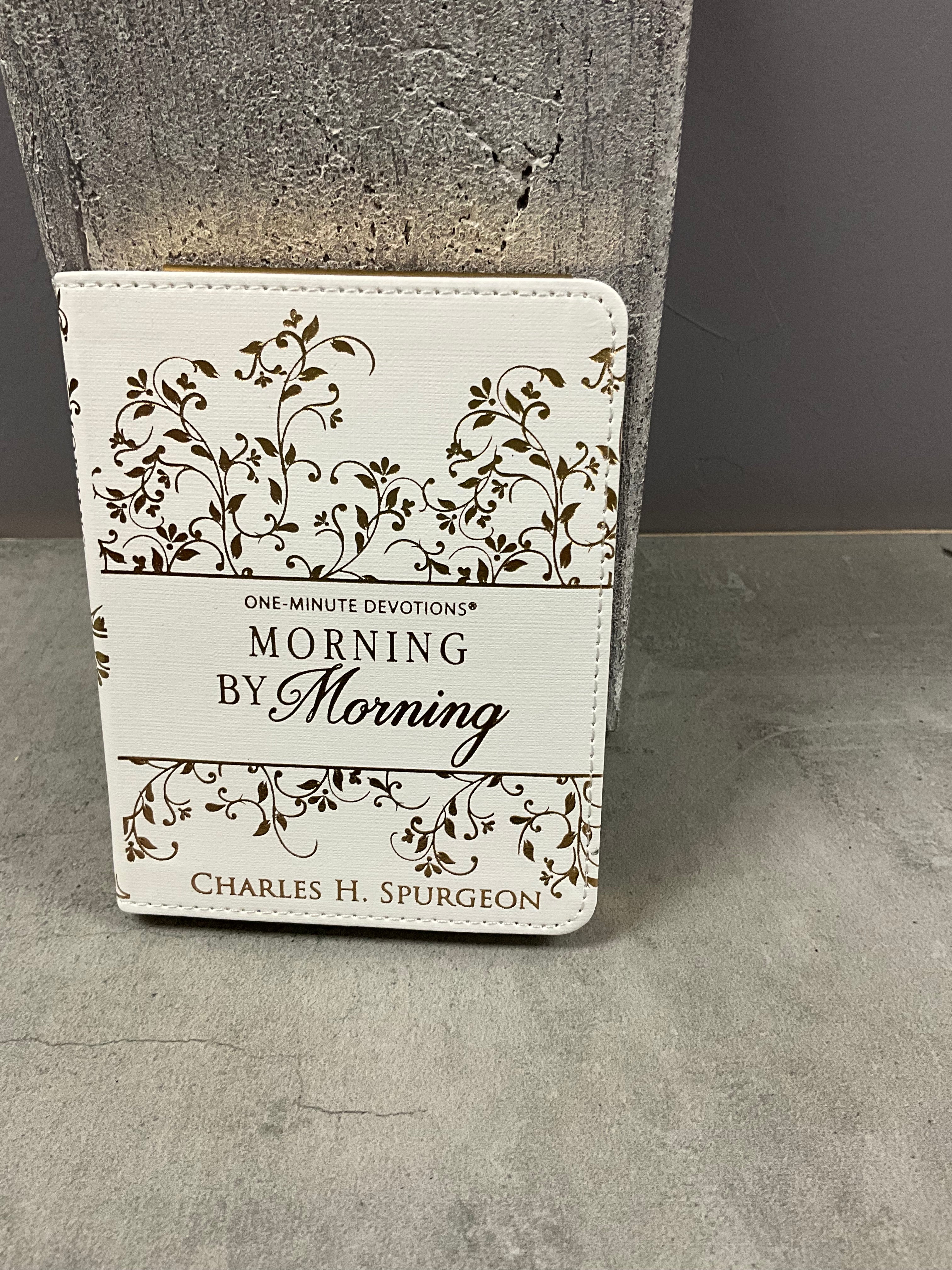 One Minute Devotionals Morning By Morning Faux Leather