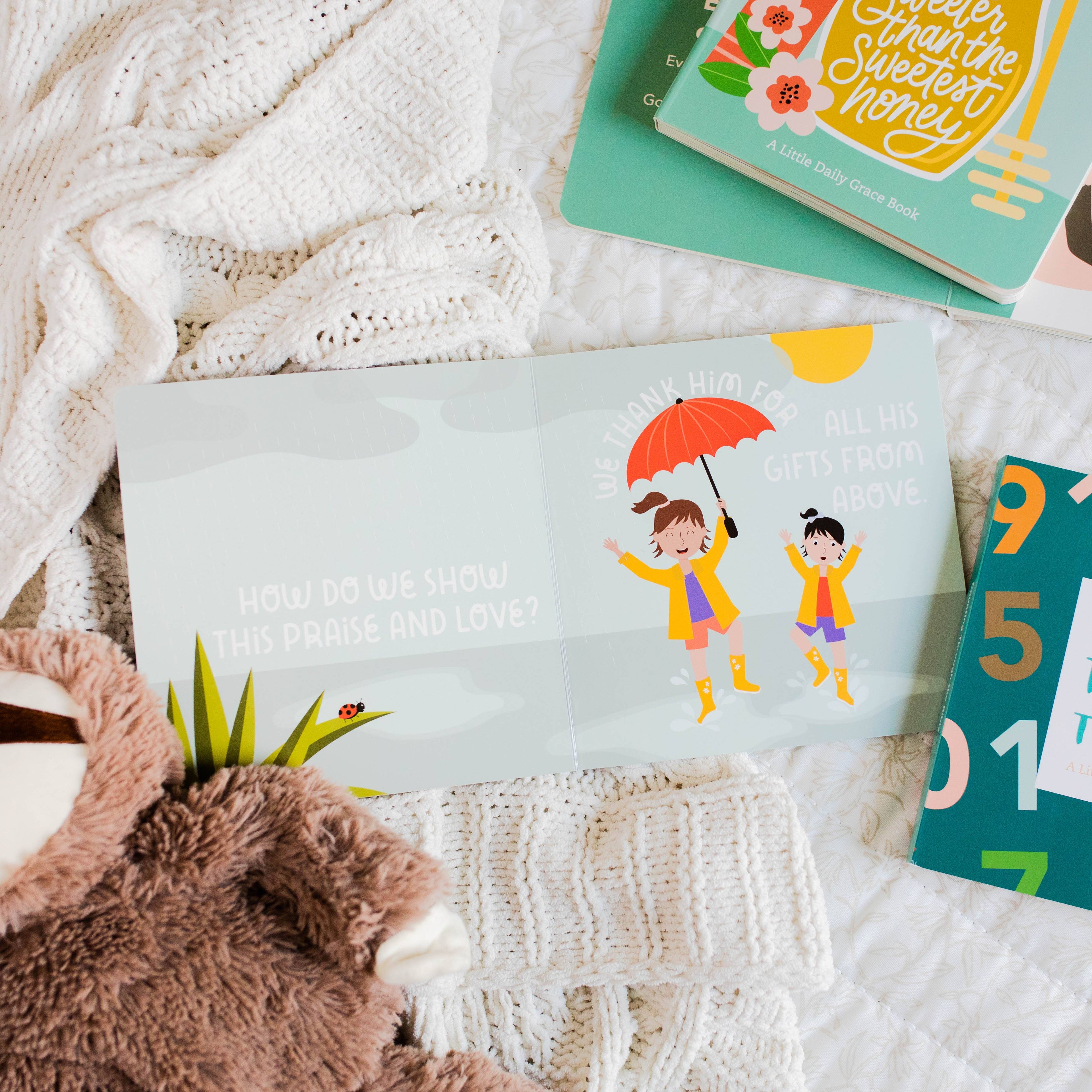 The Daily Grace Co - Who Made You? Board Book