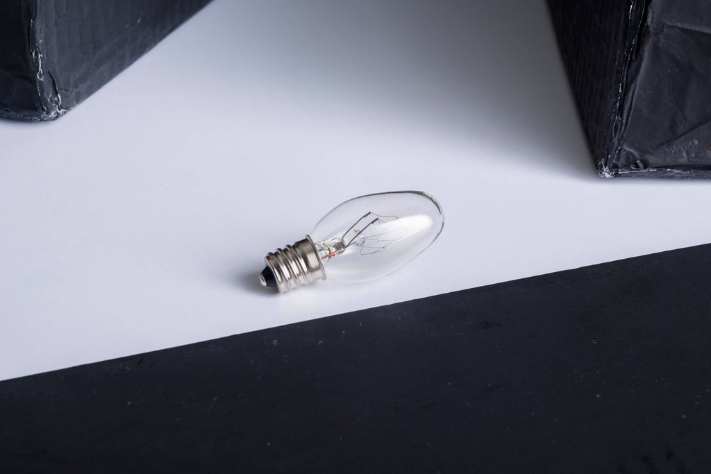 Candle Warmers Etc. - Pluggable and Midsize Illumination Replacement Bulb (NP7)